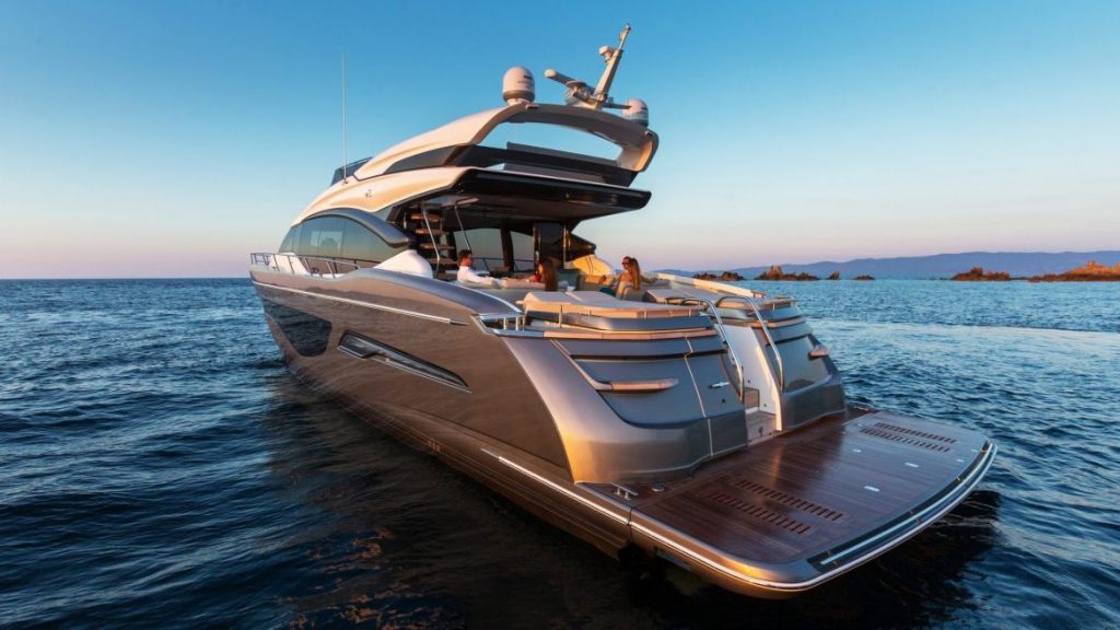 to the Best Yacht Clubs and Yachts Top Yacht Clubs