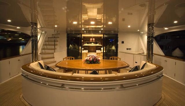 Sunchaser Yacht Inside